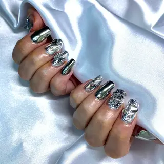 ネイル 山田 麻樹のネイルデザイン