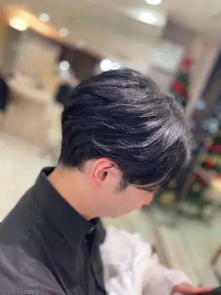 パーマ メンズ チーフデザイナー 西川凌史のヘアスタイル