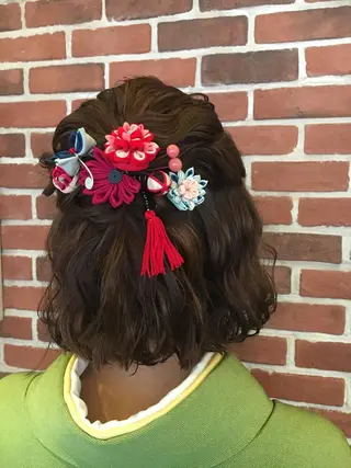 ミディアム ヘアアレンジ 野崎 ひかりのヘアスタイル