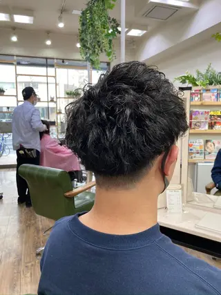ショート パーマ メンズ 赤羽、髪質改善サロン 吉野リョウスケのヘアスタイル
