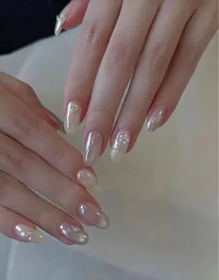 ネイル T. Leeのネイルデザイン