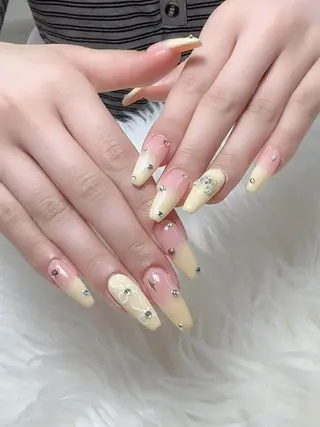 ネイル Hara Nail 【パラジェル使用】のネイルデザイン