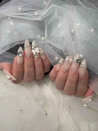 ネイル SHION  のネイルデザイン