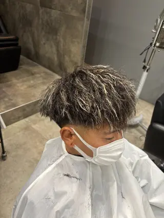 ショート メンズ ✂︎GLITTER ✂︎Yuu✂︎のヘアスタイル