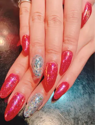 ネイル bijou所属・相馬 礼菜のネイルデザイン