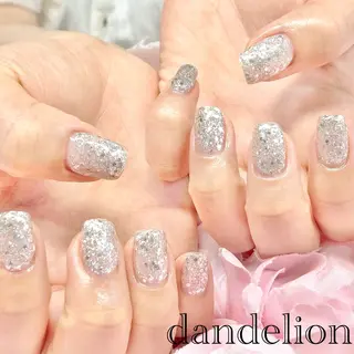 ネイル dandelion ダンデライオンのネイルデザイン