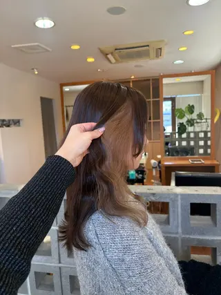 セミロング ブランシェ神領店所属・長谷川 歩咲のヘアスタイル