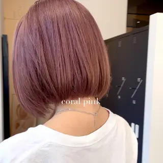 ショート カラー VIEWユリナ メイク/ カットのヘアスタイル