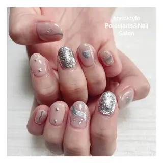 ミディアム ネイル 👑enen style👑のネイルデザイン