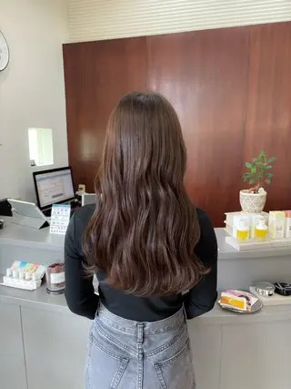 ロング alu所属・alu yuinaのヘアスタイル