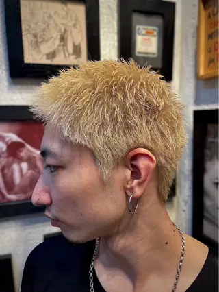 ショート BEYOND THE BARBER所属・阿賀 佑季のヘアスタイル