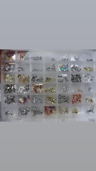 ネイル BINERVA所属・BINERVA nail salonのネイルデザイン