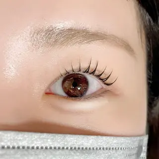 マツエク・マツパ 🫧fein. 𝙖𝙣𝙣.🤍のマツエク・マツパデザイン