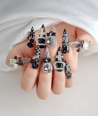 ネイル Lina nail所属・Lunaa 池袋のネイルデザイン