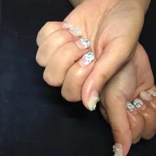 ネイル BANBINANAIL所属・イリネコ マリのネイルデザイン