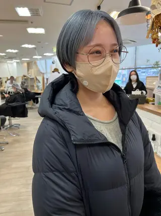 ショート カラー 初めてのショート お任せください✂️のヘアスタイル