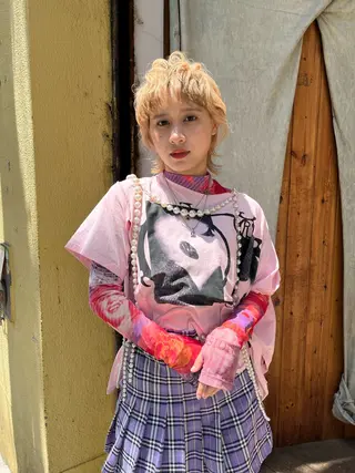 ショート iru所属・レイヤーカット/ ハイトーン/mikiのヘアスタイル