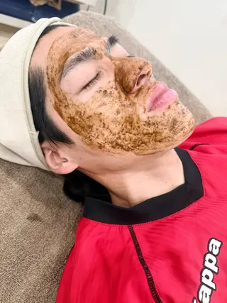 ブロールジム・サロン所属・菱谷 伊津子のエステ・リラクイメージ