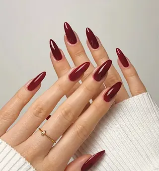 ネイル 高木 維麗絲のネイルデザイン