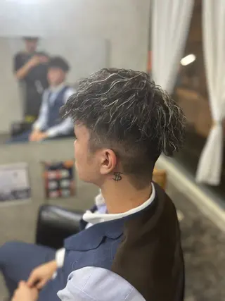 ショート カラー メンズ Maison Halu YUKIのヘアスタイル