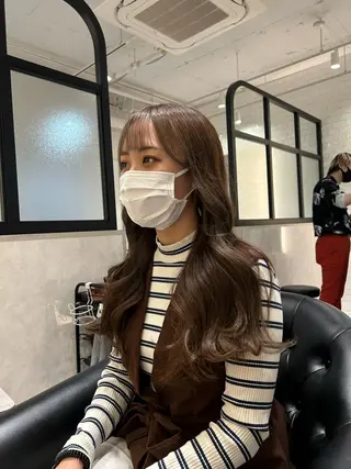 ロング カラー &chaLme   心斎橋所属・emi/髪質改善/ 韓国風/艶カラーのヘアスタイル