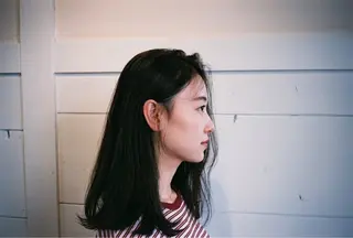 セミロング カラー 足立 悠輔のヘアスタイル