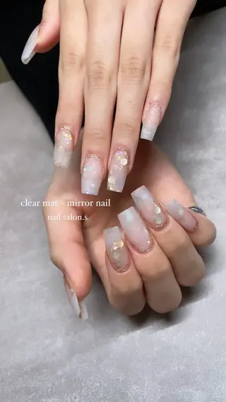 ネイル 関山 志乃のネイルデザイン