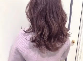 セミロング カラー SHEARA BY CARE所属・. AYUKAのヘアスタイル