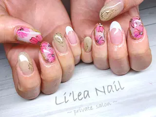 ネイル Li'leaNail AINAのネイルデザイン