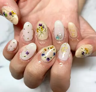 ネイル 駒月 明日香の眉毛・アイブロウイメージ