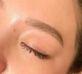 アイブロウ 高瀬 Q-LASH新宿のマツエク・マツパデザイン