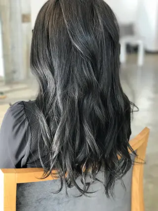 ミディアム セミロング ロング カラー 🌈ディレクター🌈 徳松優希のヘアスタイル