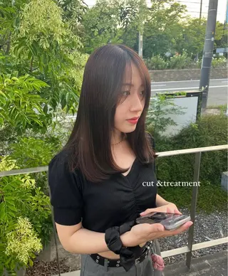 セミロング ageha hair所属・水ノ上 優花のヘアスタイル