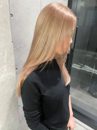 ミディアム カラー ヘアアレンジ ミニボブ/ブリーチ 🌈MISATOのヘアスタイル