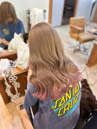 カラー G.O.A.T hair所属・Karen ✂︎GOAThairのヘアスタイル