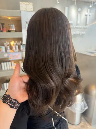 セミロング 花井さくら🇺🇸 /デザインカラー🌈のヘアスタイル