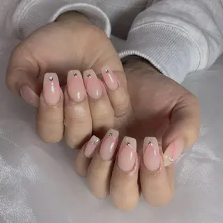 ネイル VIVIAN リサのネイルデザイン