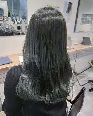 ロング カラー JIL BLAN 京都所属・RU RIのヘアスタイル