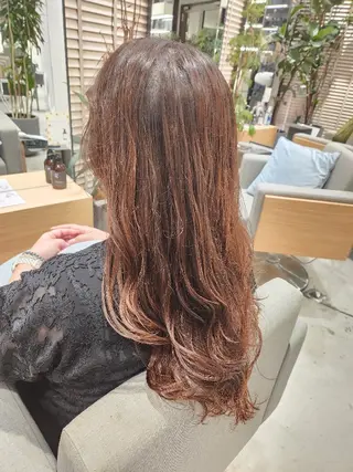 パーマ ロング 💜艶髪カラー💜 🎶富川美希🎶のヘアスタイル