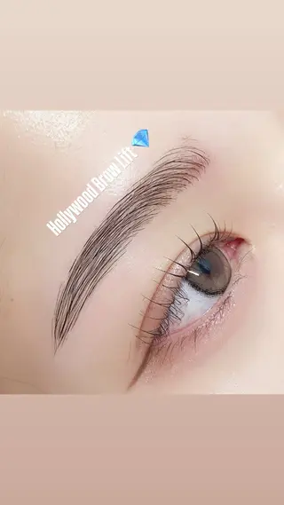 アイブロウ eye 梨花のマツエク・マツパデザイン