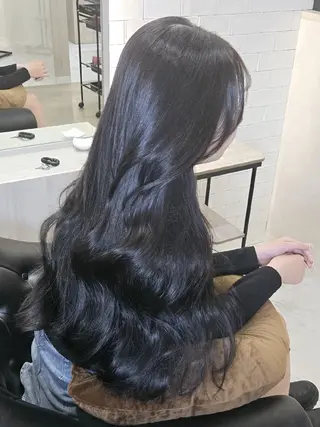 ロング カラー &chaLme   心斎橋所属・emi/髪質改善/ 韓国風/艶カラーのヘアスタイル