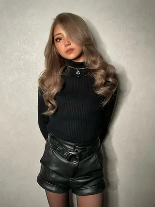 ロング L.OSAKA平山 英一のヘアスタイル