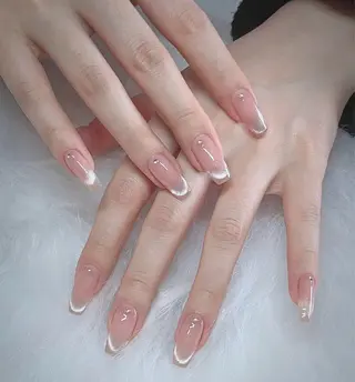 ネイル Kaka_ パラジェル、長さだしのネイルデザイン