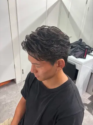 パーマ メンズ メンズ特化✨️ 韓国風パーマ🔥一八のヘアスタイル