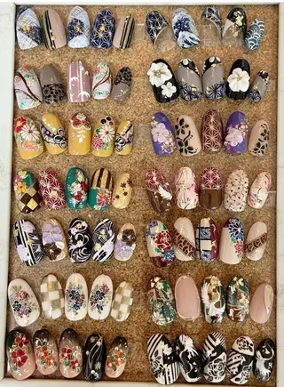 ネイル Kosaku Naomiのネイルデザイン