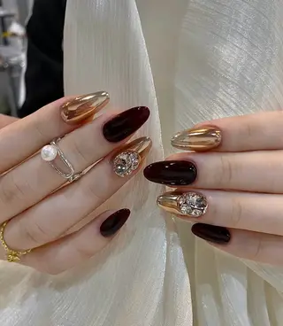 ネイル 高木 維麗絲のネイルデザイン