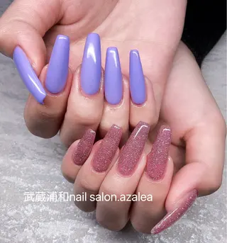 ネイル R inのネイルデザイン