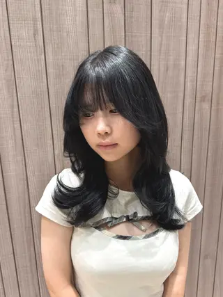 セミロング カラー ヘアアレンジ SALOWIN京都河原町Suite店所属・外国人風レイヤー/ ハイトーンSHUのヘアスタイル