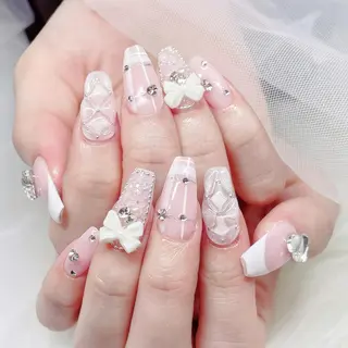 ネイル 美奈🎀 ミナ🎀のネイルデザイン