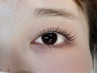 マツエク・マツパ lico hair&relaxation所属・lico 栁 詩音のマツエク・マツパデザイン